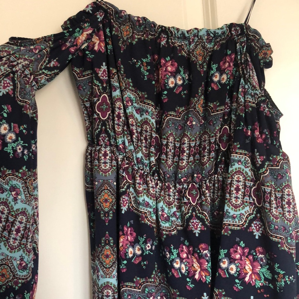 Off shoulder patterned top